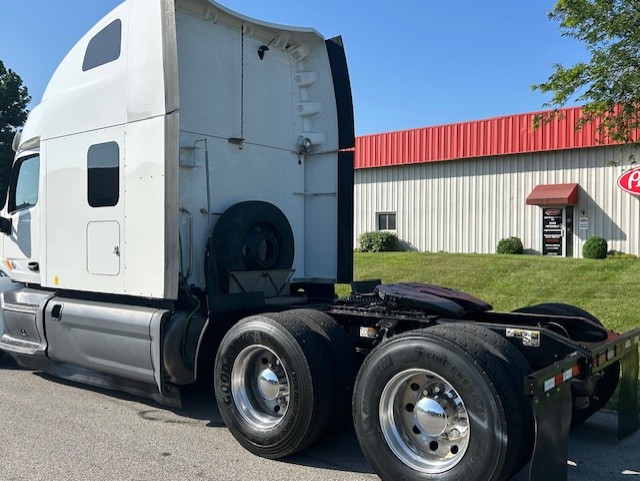 2021 Peterbilt 579 - image 4