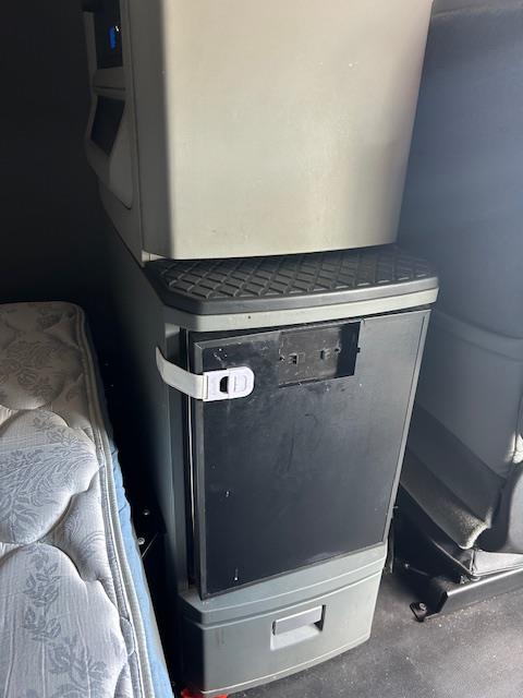 2020 Kenworth - image 16