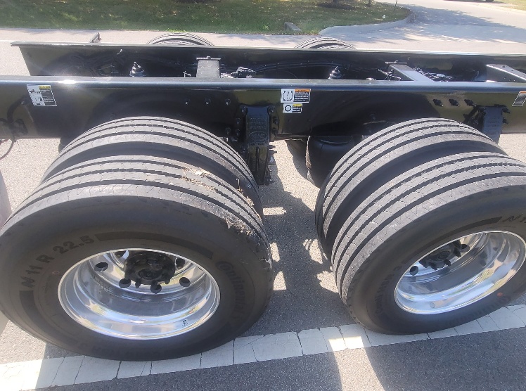 2025 Peterbilt - image 6