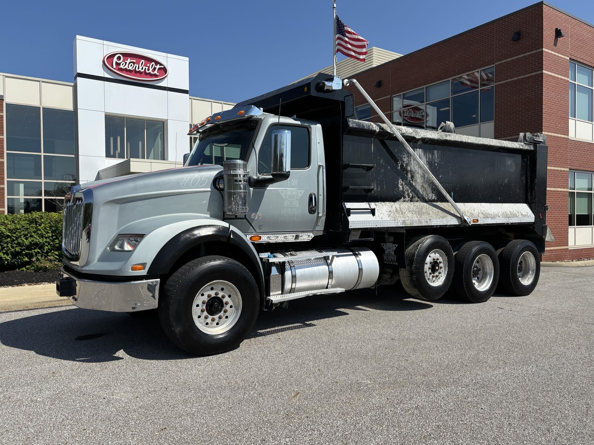 2022 International HX620