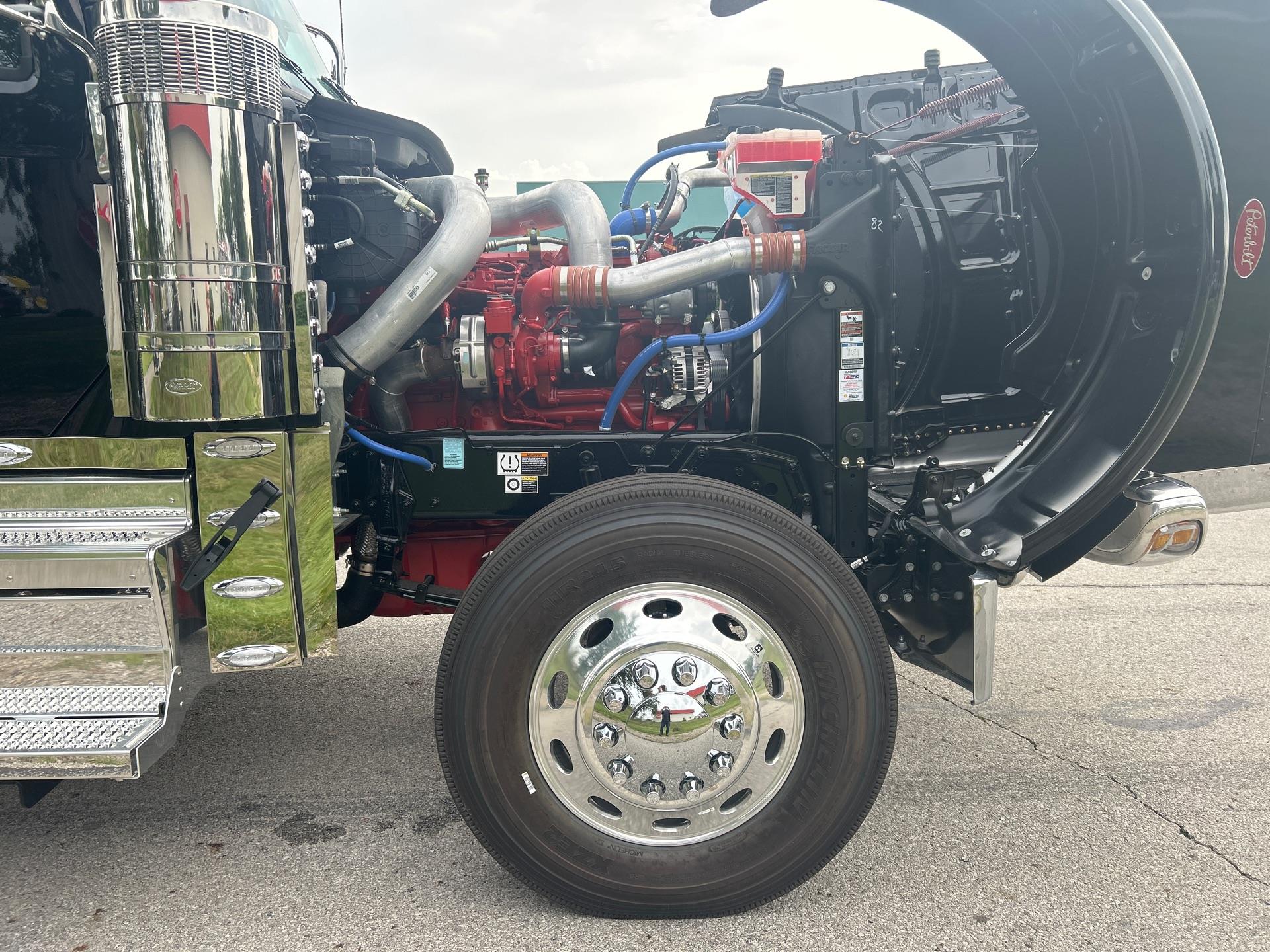 2026 Peterbilt - image 11