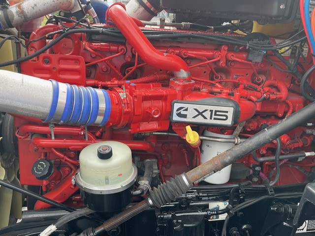 2021 Peterbilt 579 - image 12