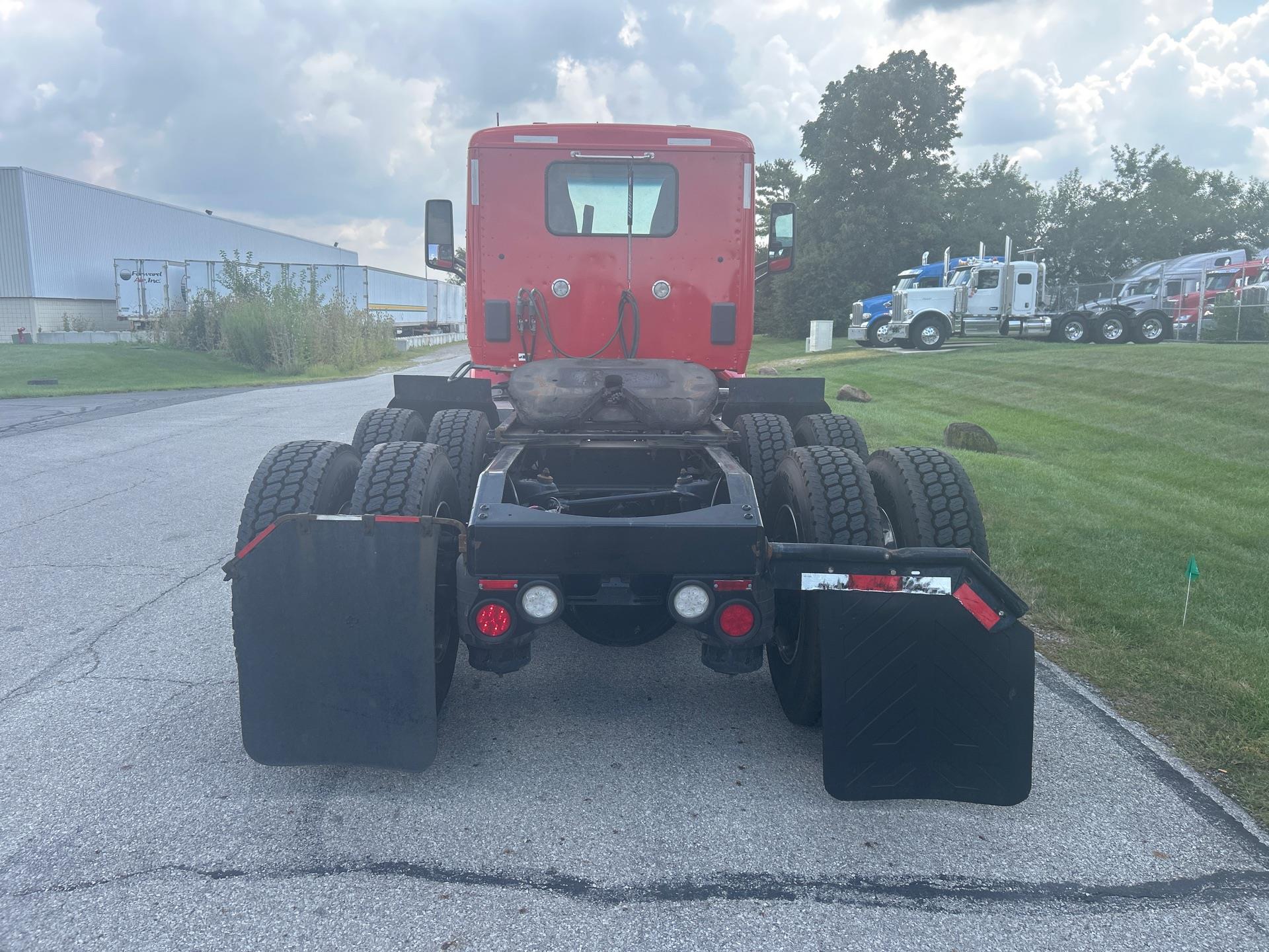 2021 Peterbilt 579 - image 6