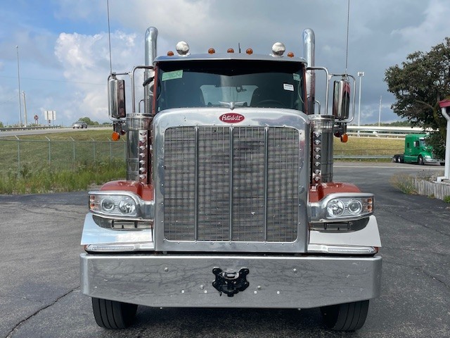 2026 Peterbilt - image 3