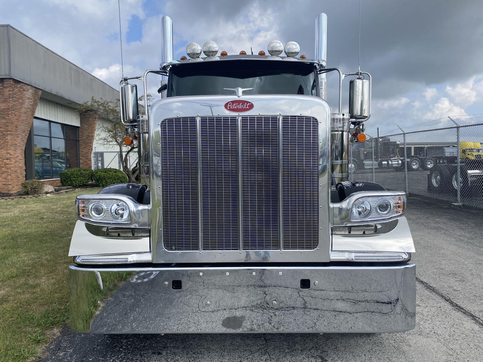 2026 Peterbilt - image 3
