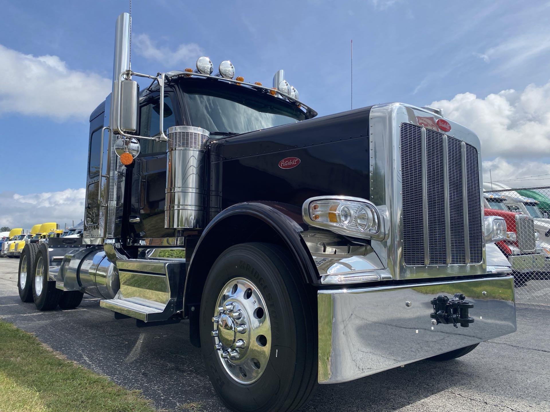 2026 Peterbilt - image 3