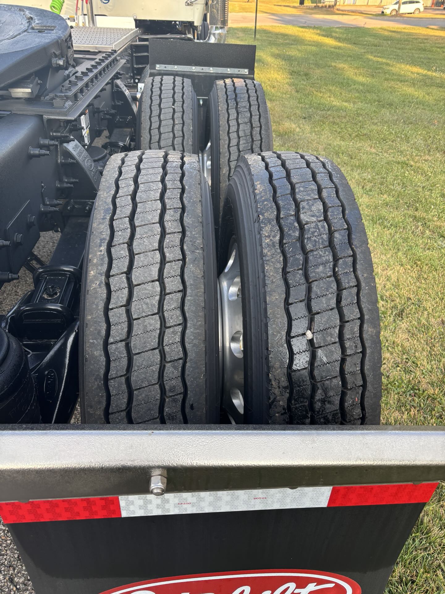 2026 Peterbilt - image 8