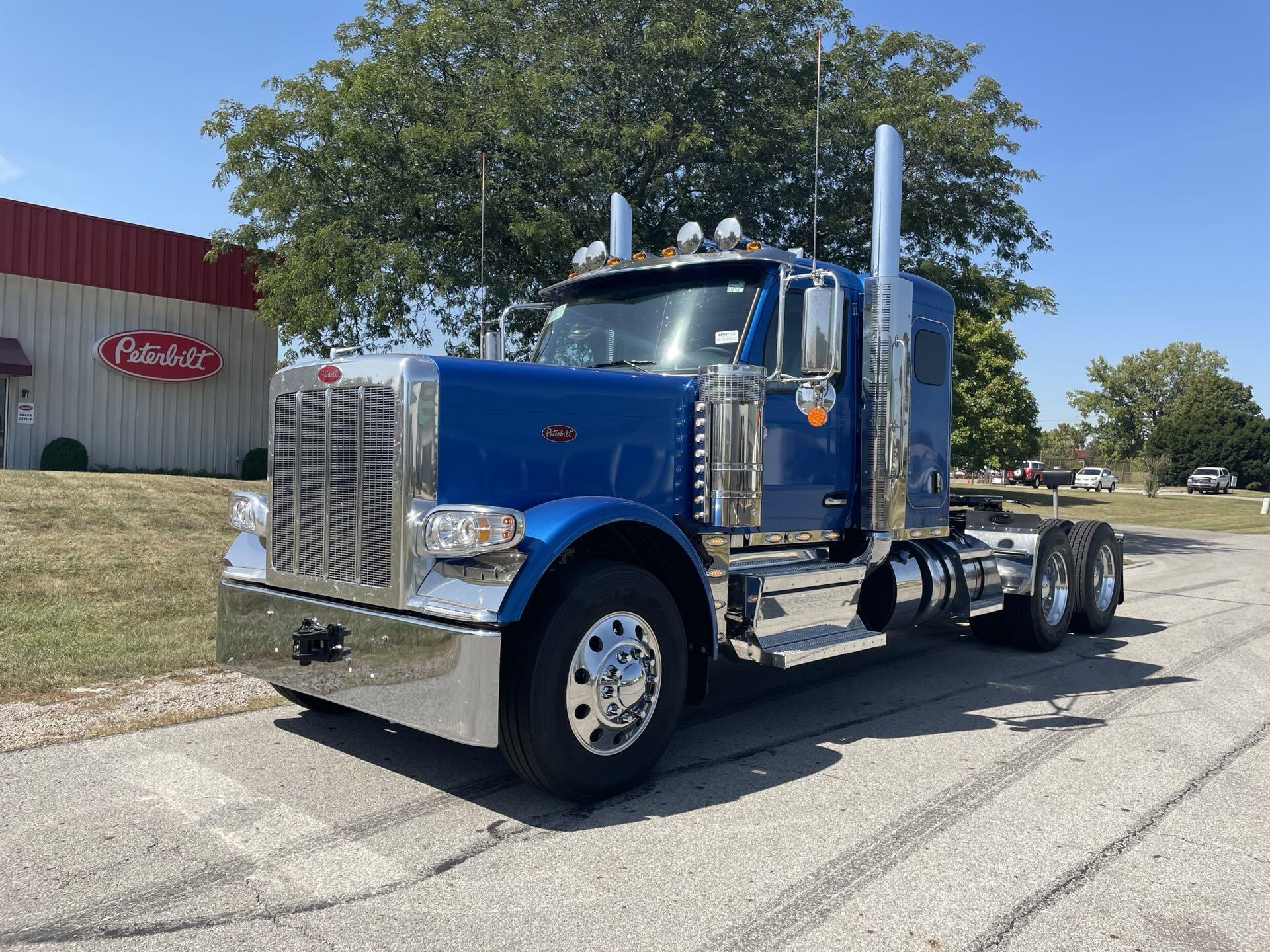 2026 Peterbilt 589