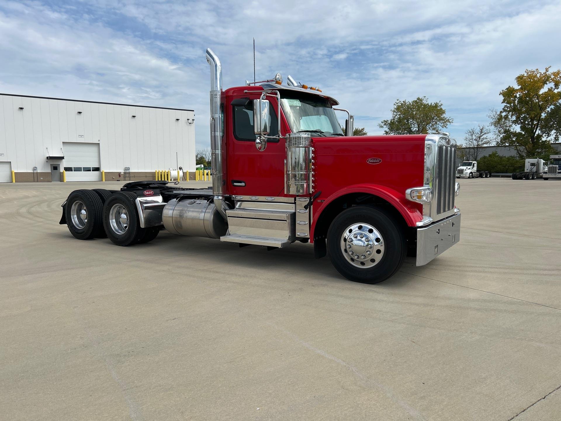 2026 Peterbilt - image 5