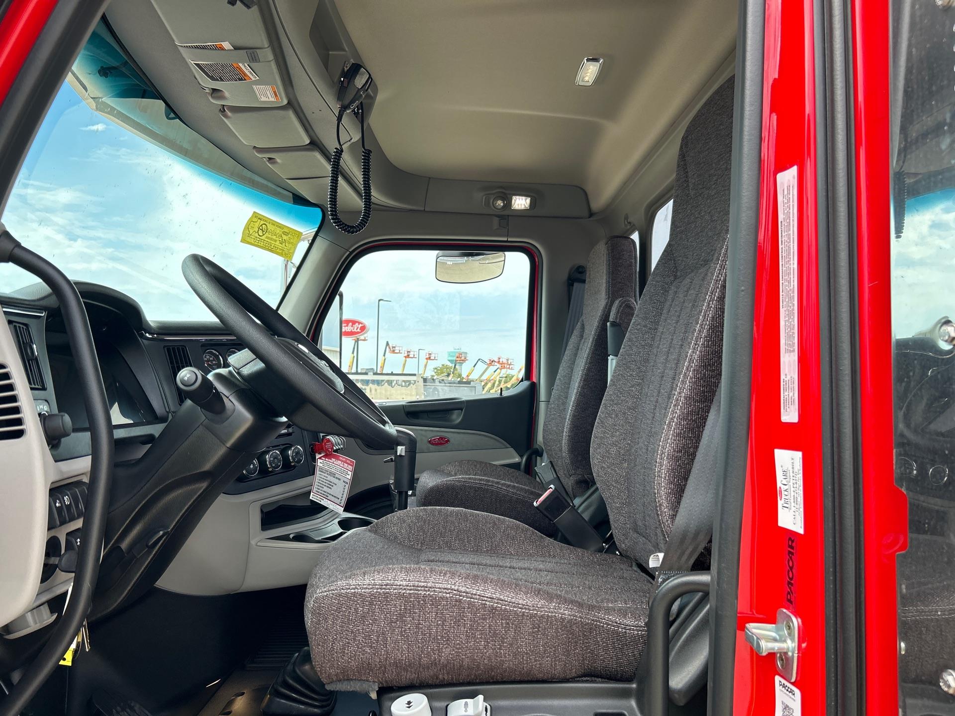 2026 Peterbilt - image 9