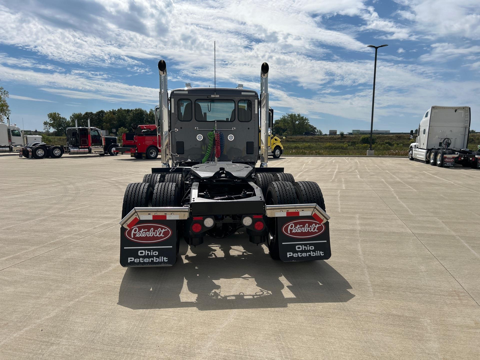 2026 Peterbilt - image 3