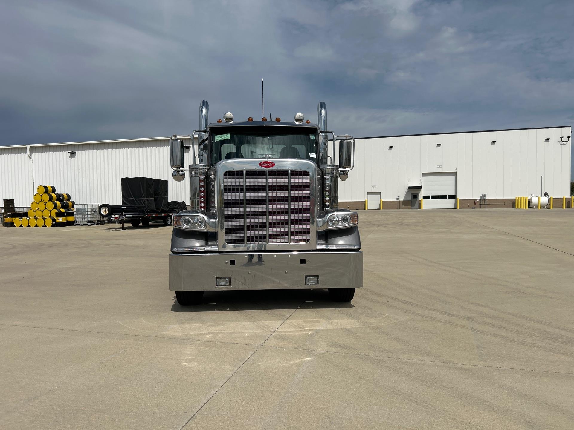 2026 Peterbilt - image 6