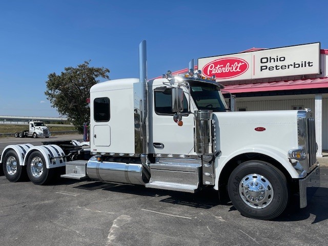 2026 Peterbilt - image 2