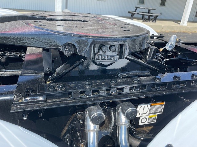 2026 Peterbilt - image 14