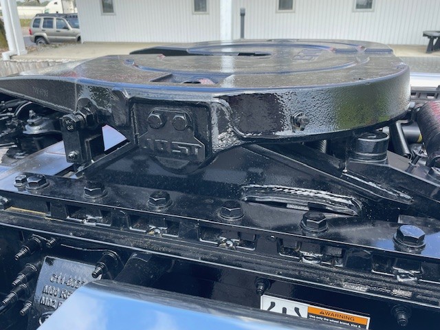 2026 Peterbilt - image 8