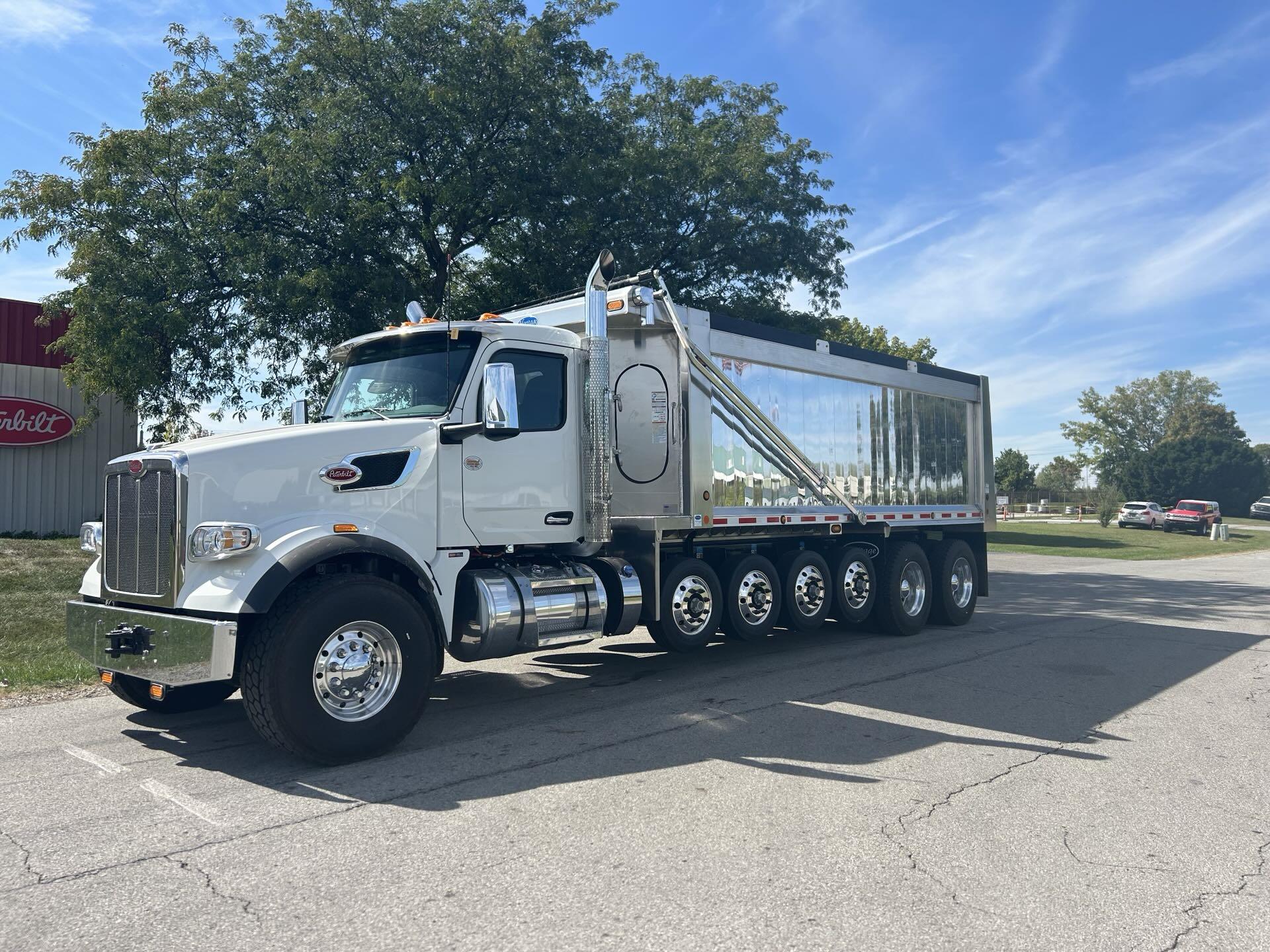 2026 Peterbilt 567