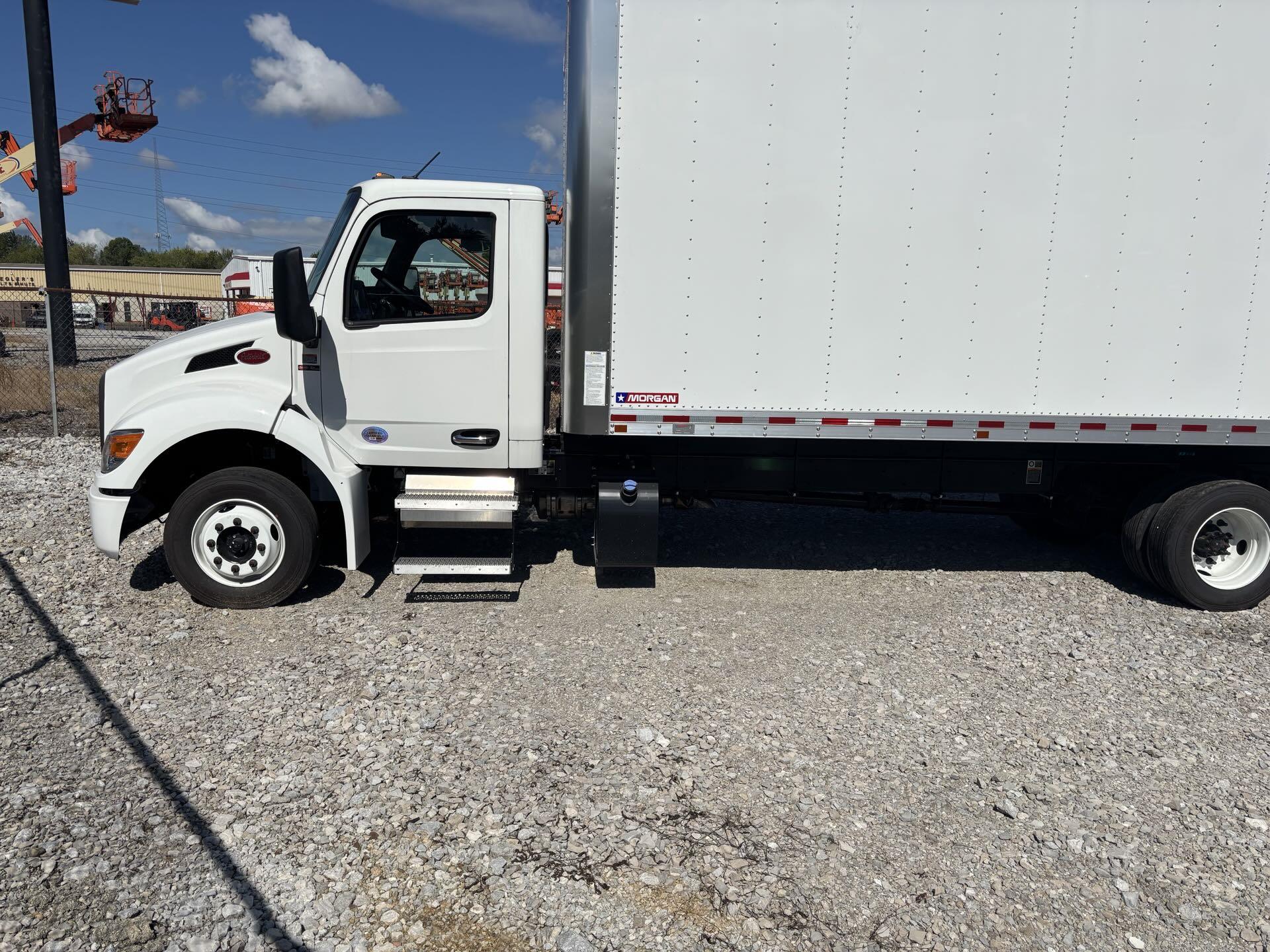 2024 Peterbilt - image 7