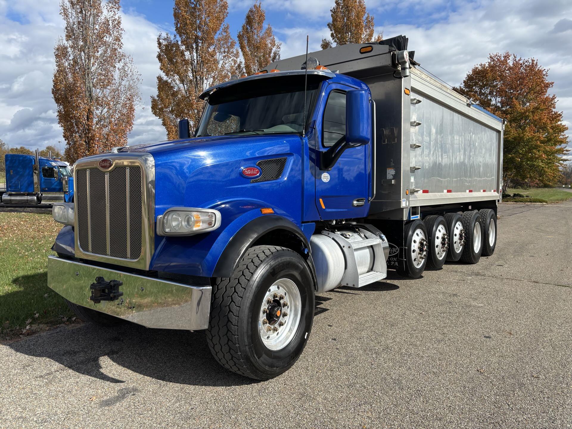 2020 Peterbilt 567