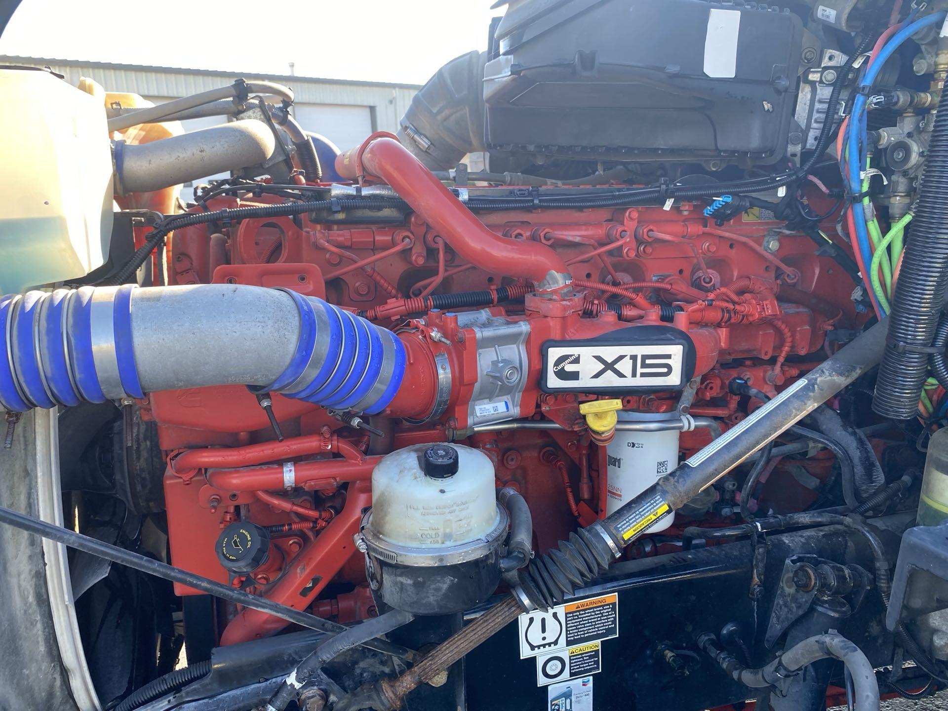 2021 Kenworth T680 - image 8