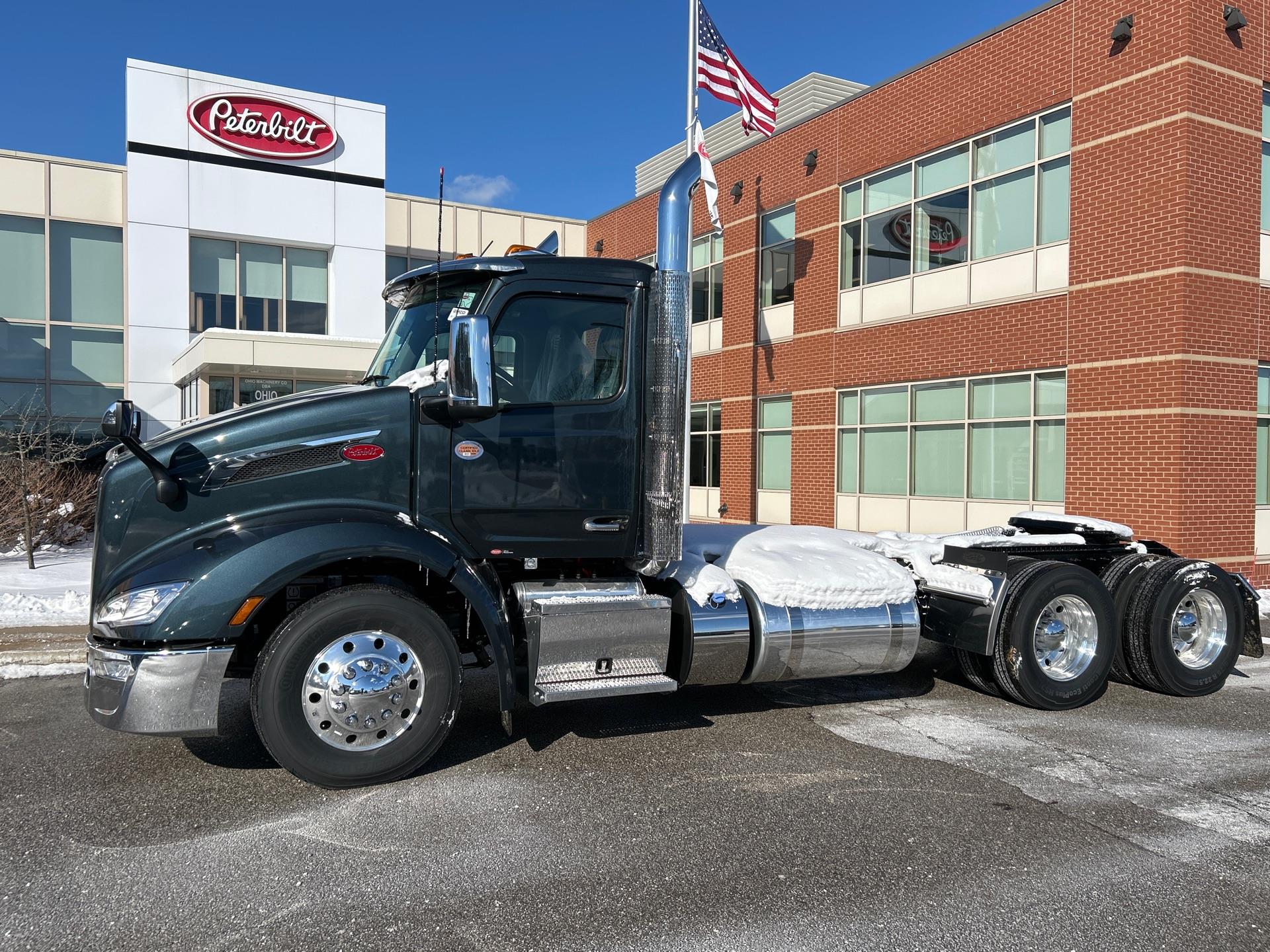 2026 Peterbilt 579