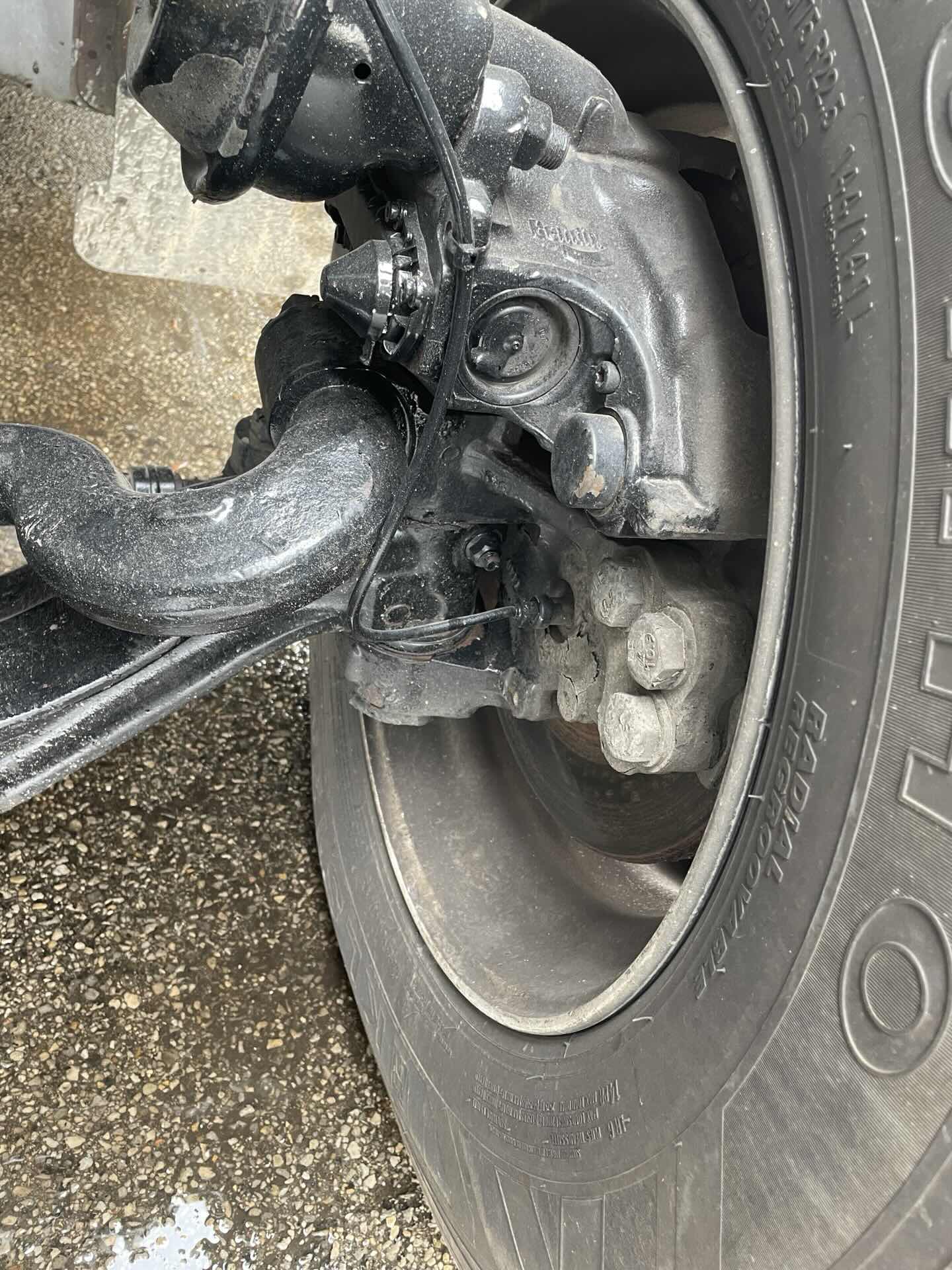 2019 Peterbilt 579 - image 10