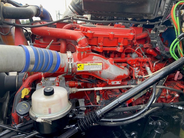 2018 Kenworth T880 - image 11