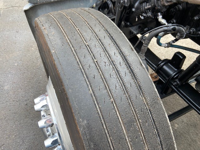 2023 Peterbilt 389 - image 16