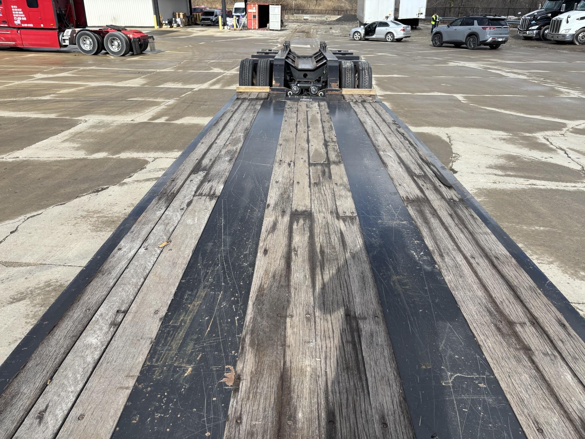 2024 Fontaine - image 3