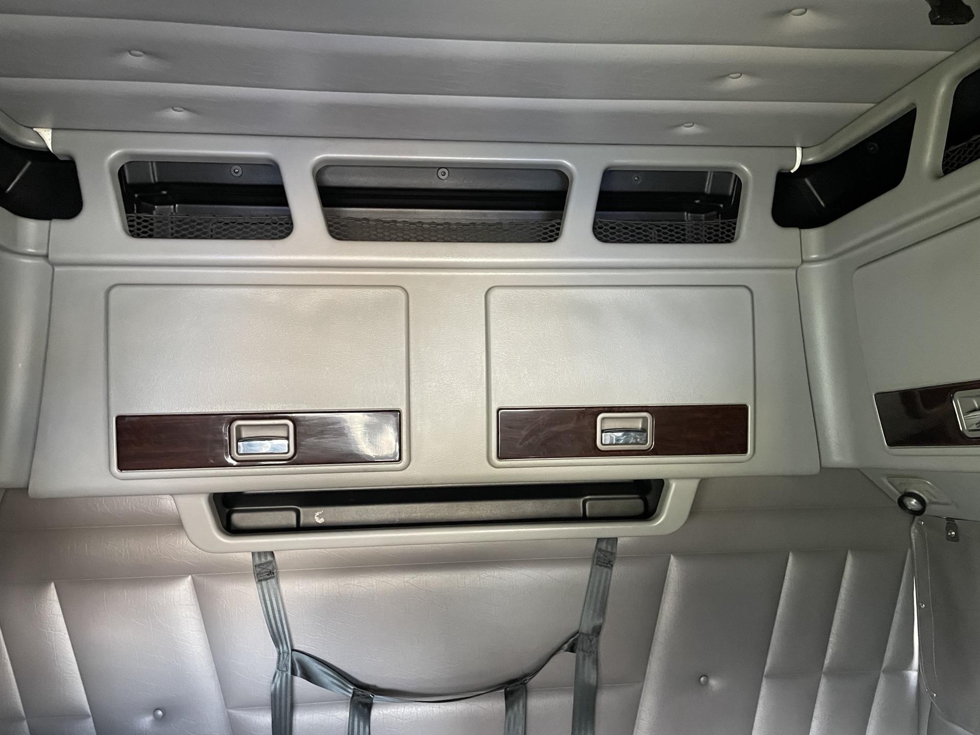 2022 Peterbilt 389 - image 20