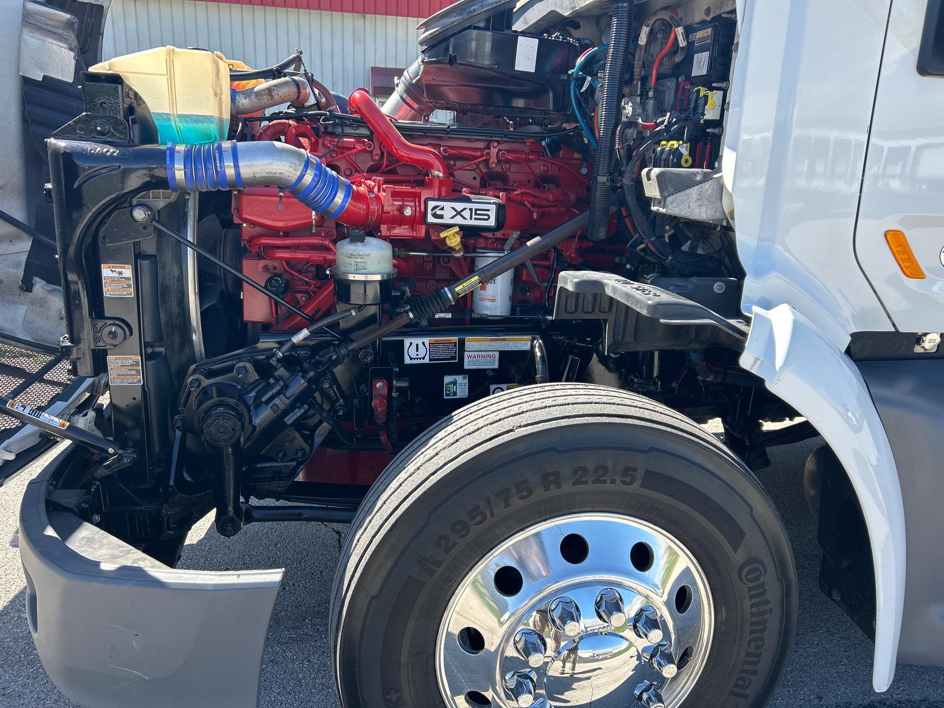 2021 Peterbilt 579 - image 7