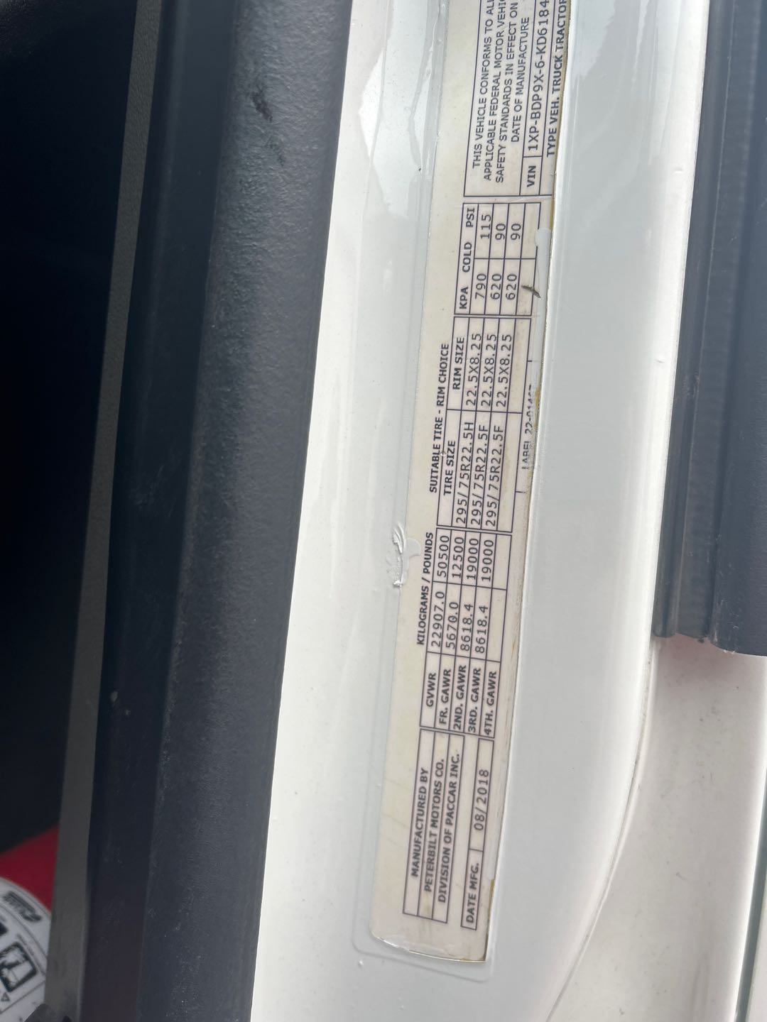 2019 Peterbilt 579 - image 19