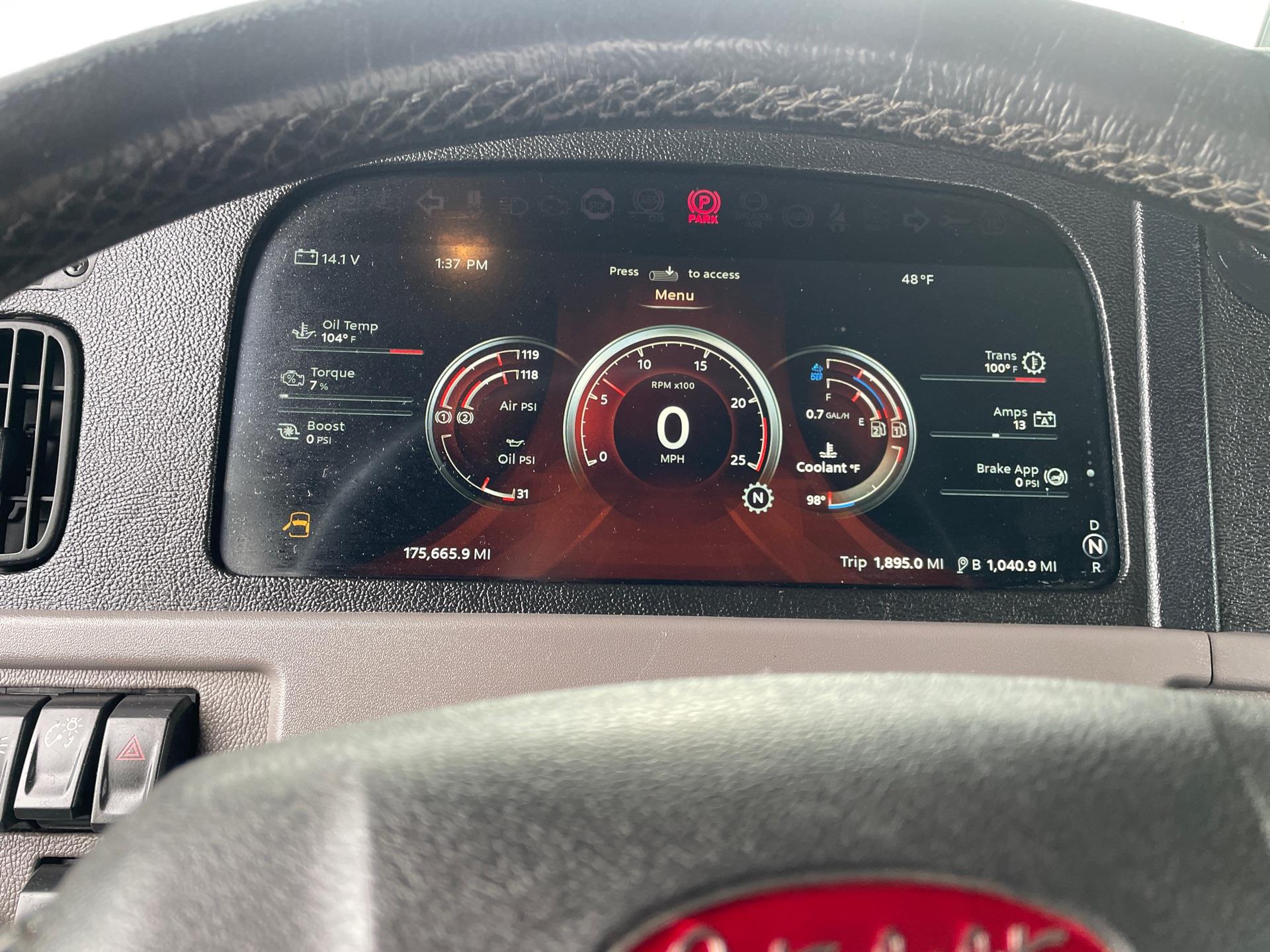 2023 Peterbilt 389 - image 14