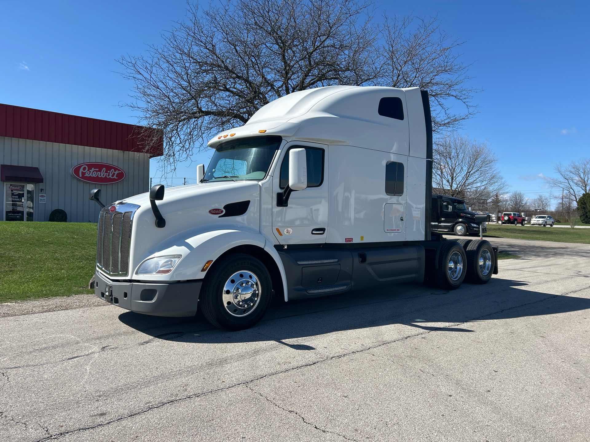 2021 Peterbilt 579