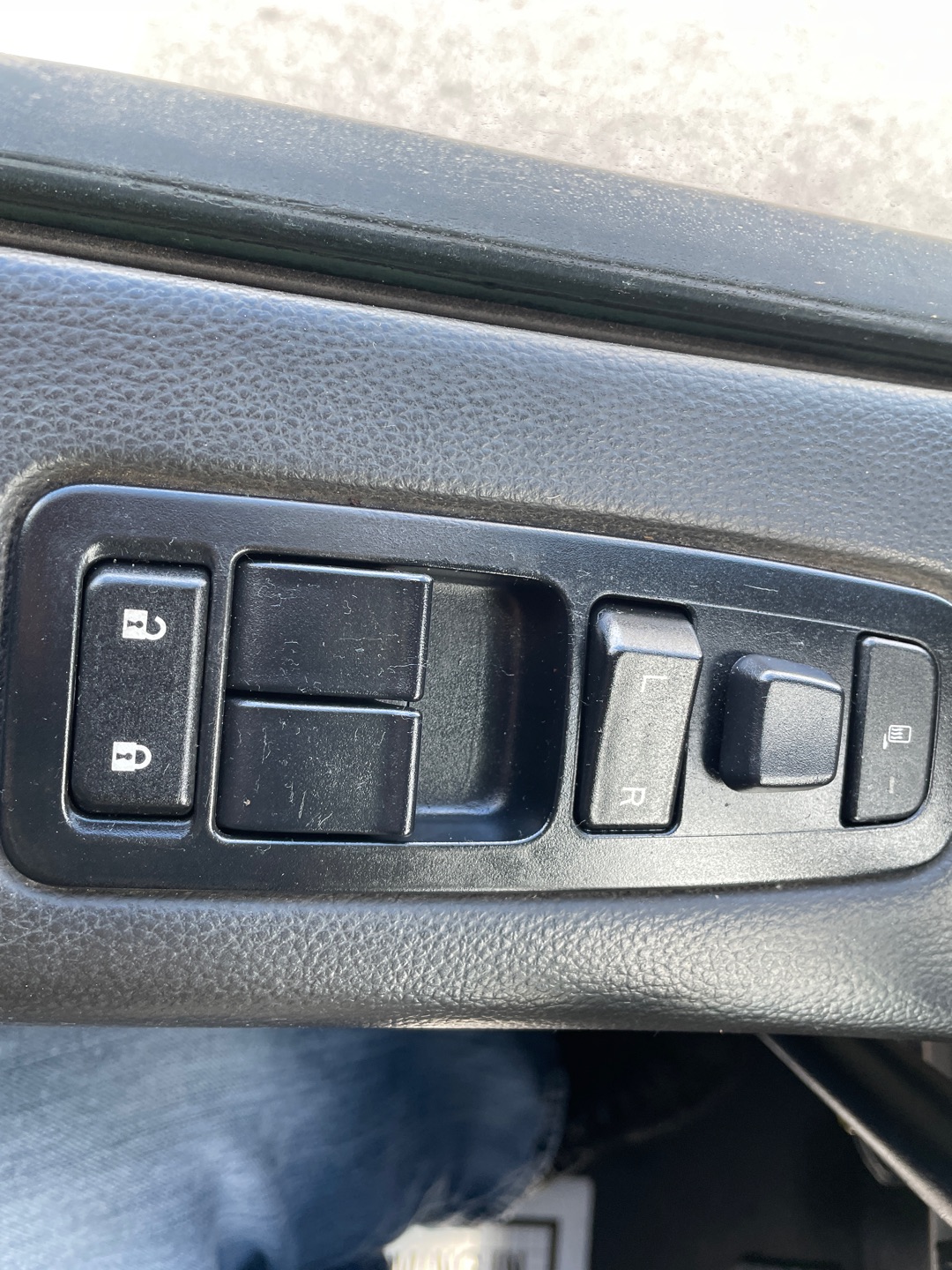 2025 Peterbilt - image 14