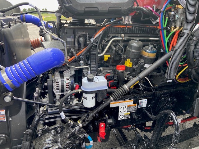 2027 Peterbilt 579 - image 12