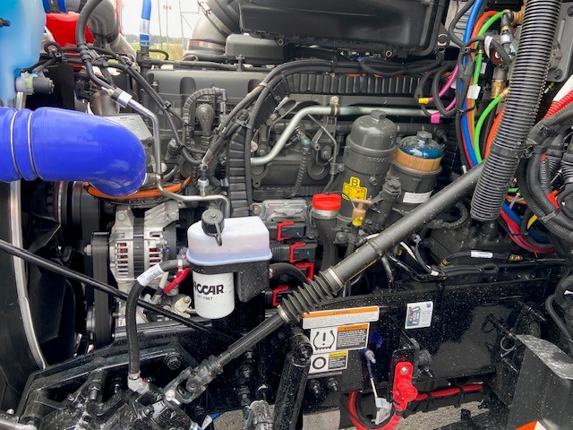 2027 Peterbilt 567 - image 9