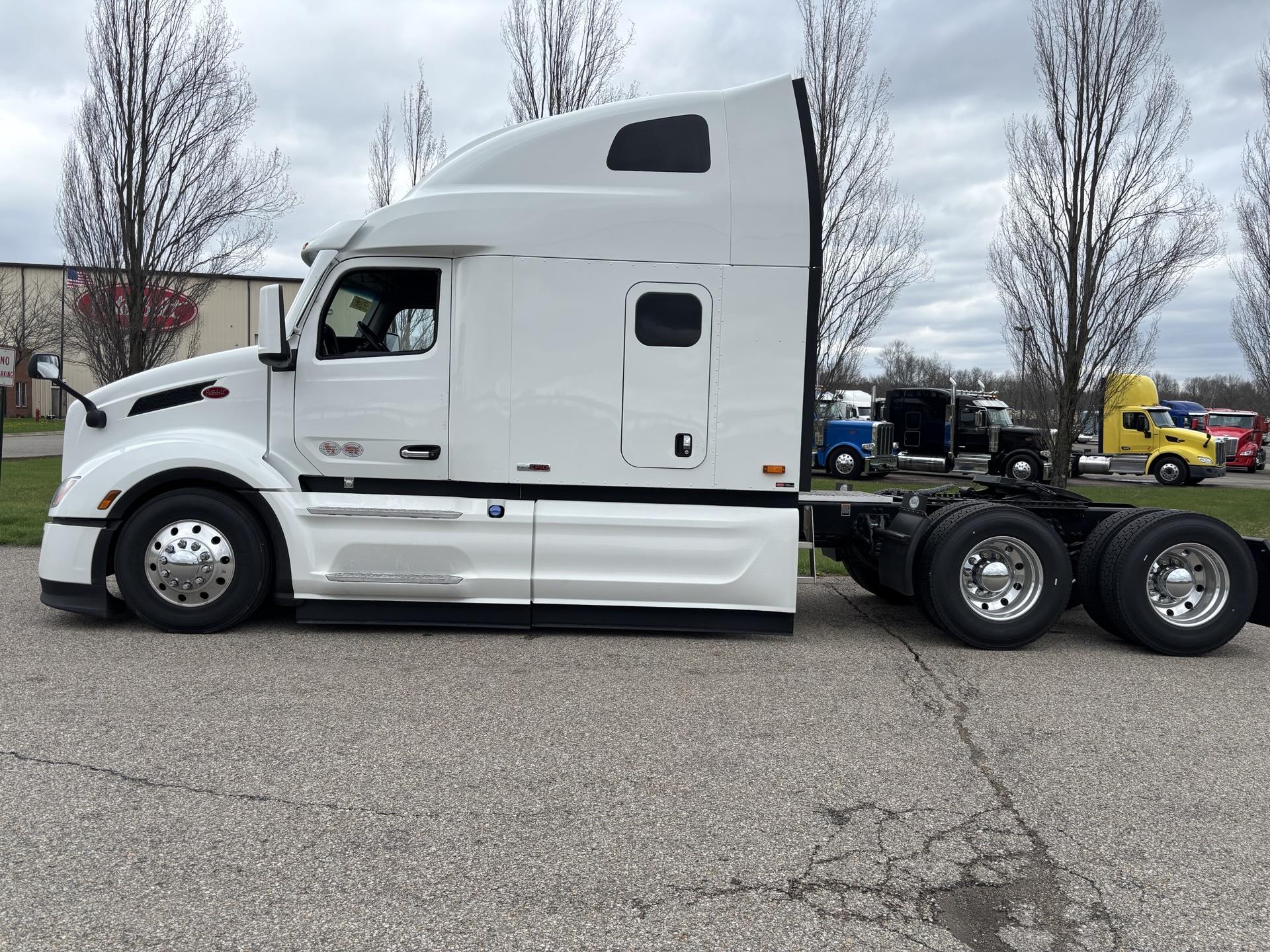 2026 Peterbilt 579 - image 4