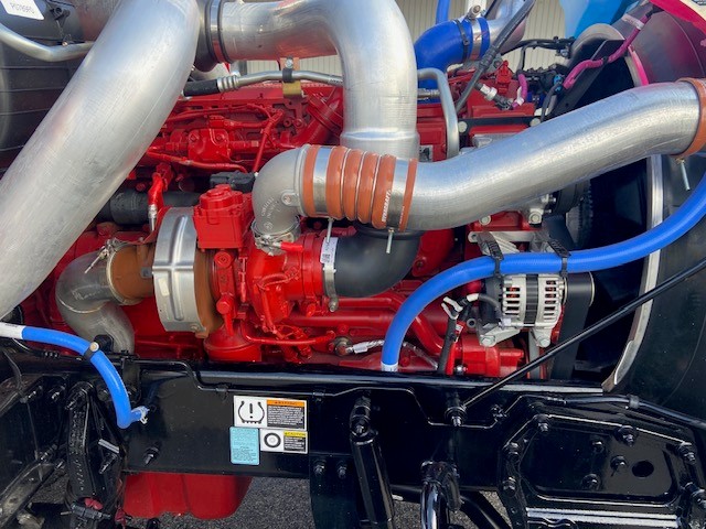 2027 Peterbilt - image 11