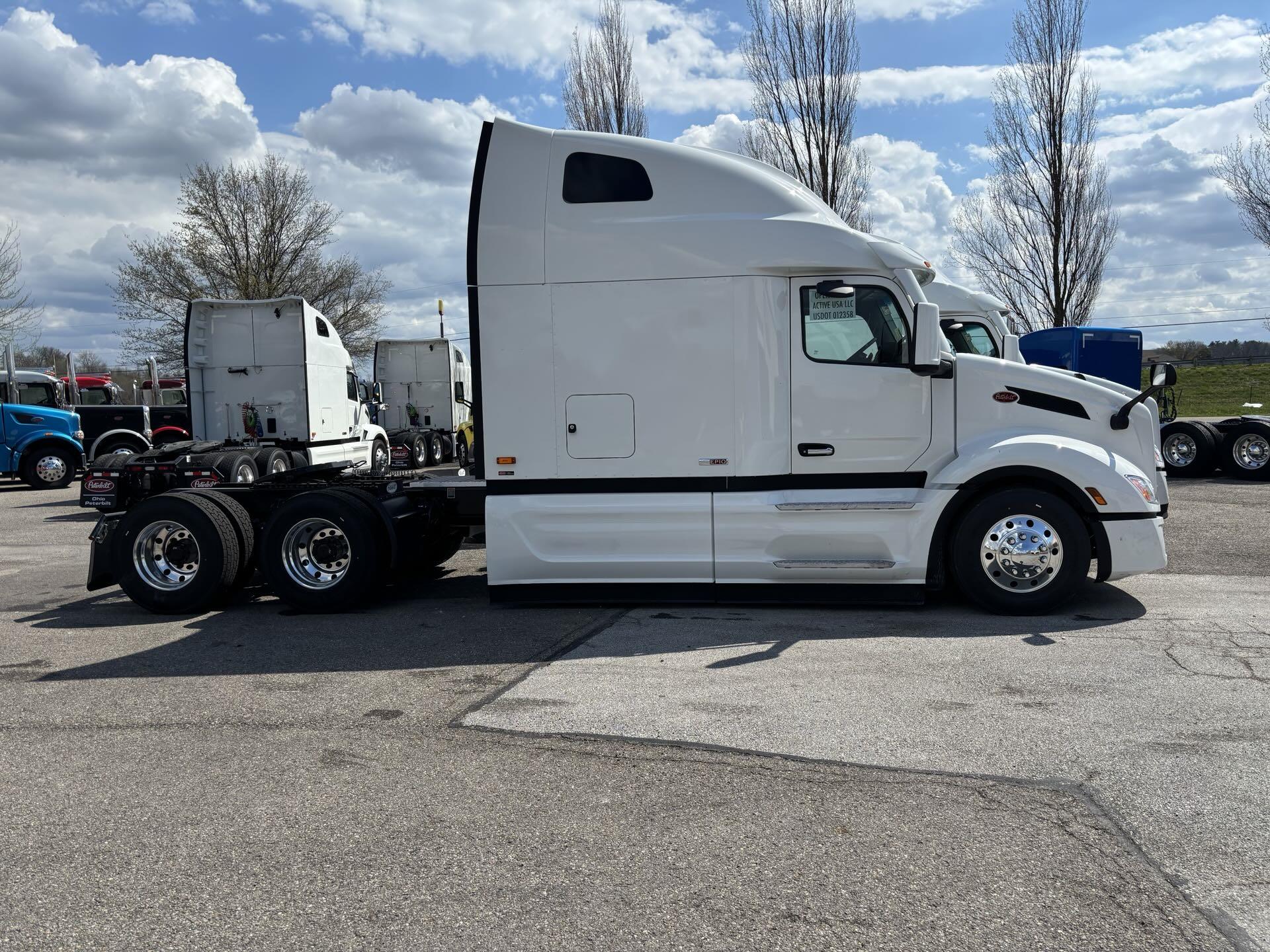 2027 Peterbilt 579 in Zanesville, OH — photo 5