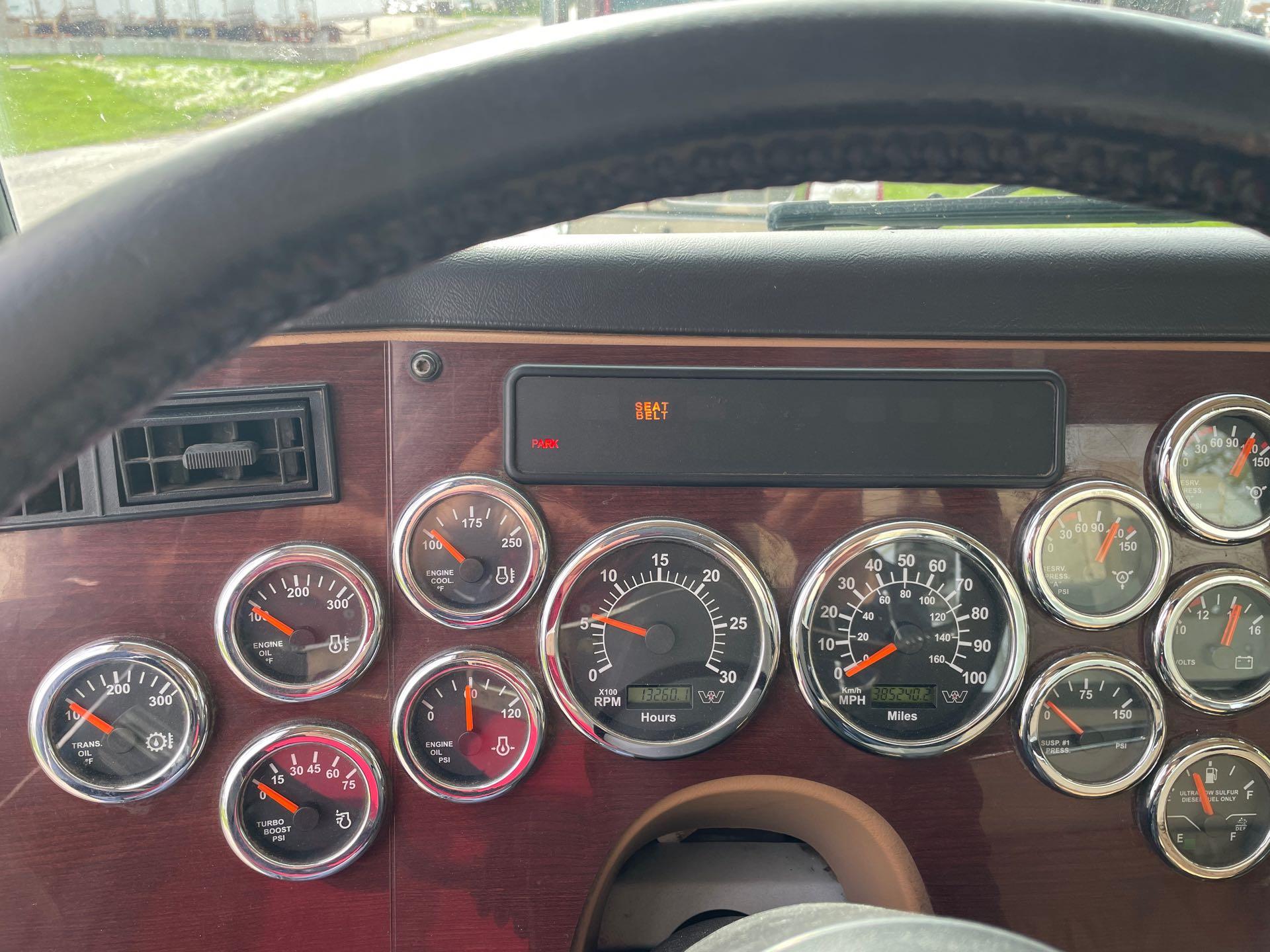 2020 Western Star 4700 — photo 13