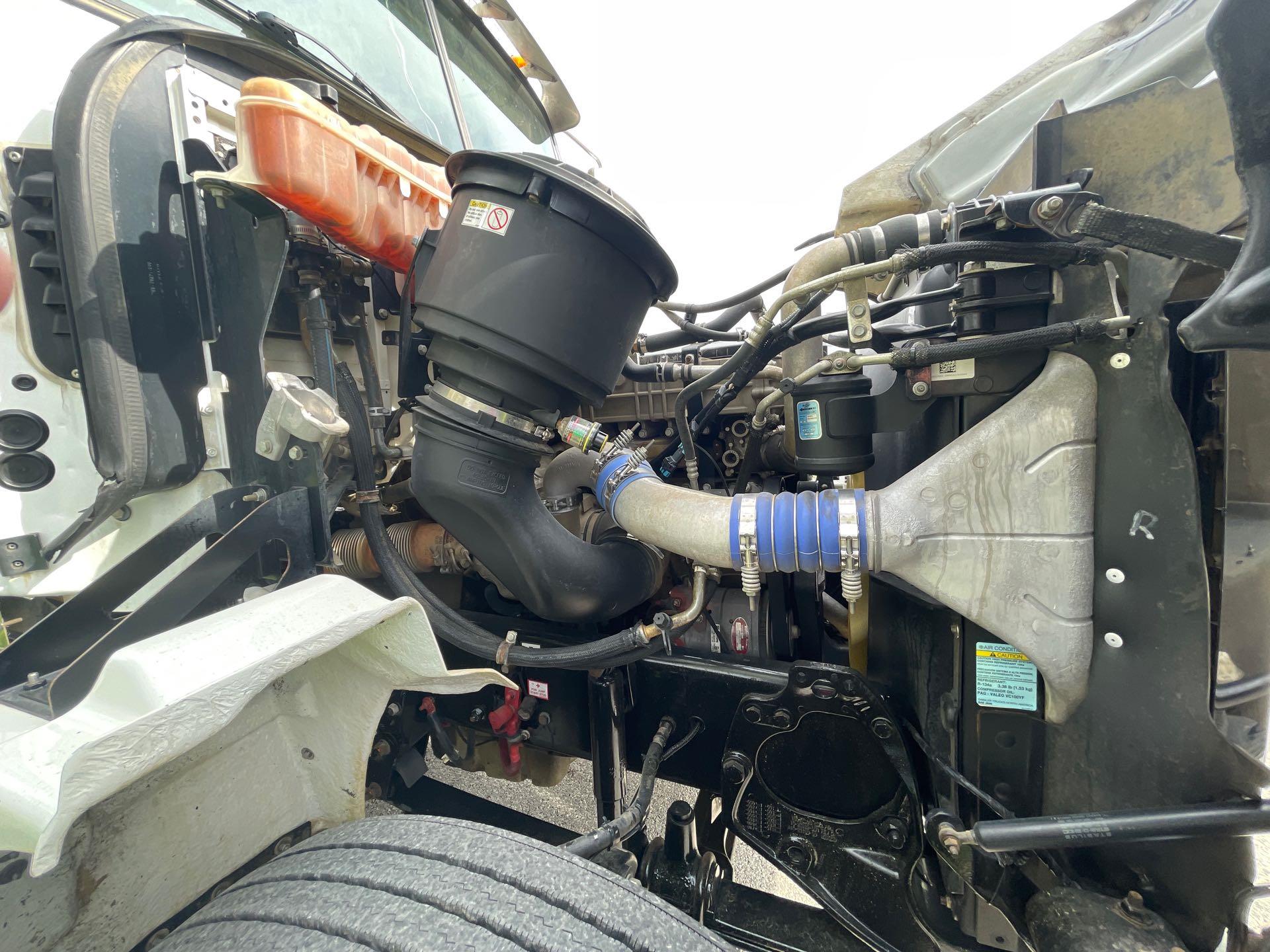 2020 Western Star 4700 — photo 24