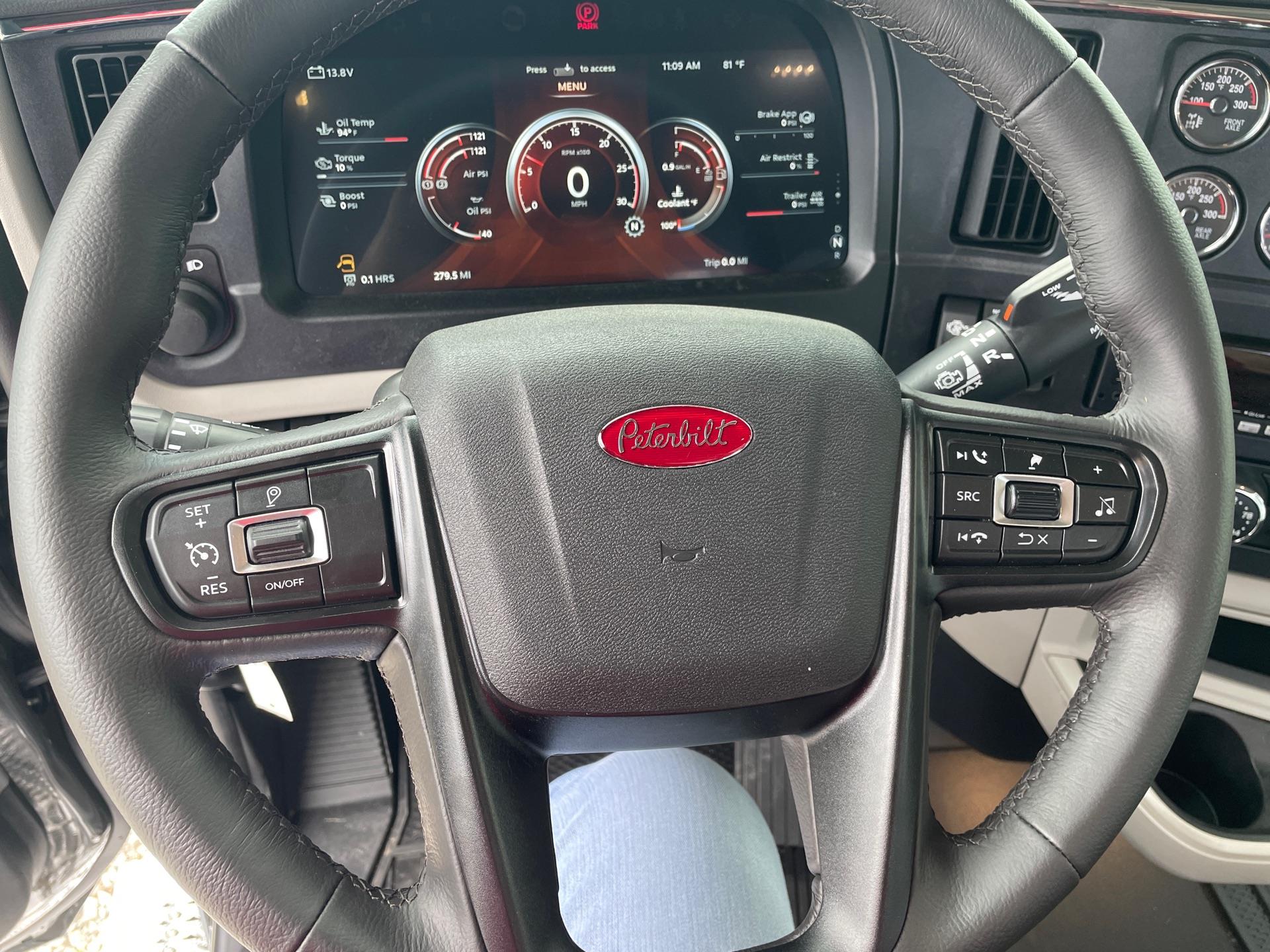 2027 Peterbilt - image 18