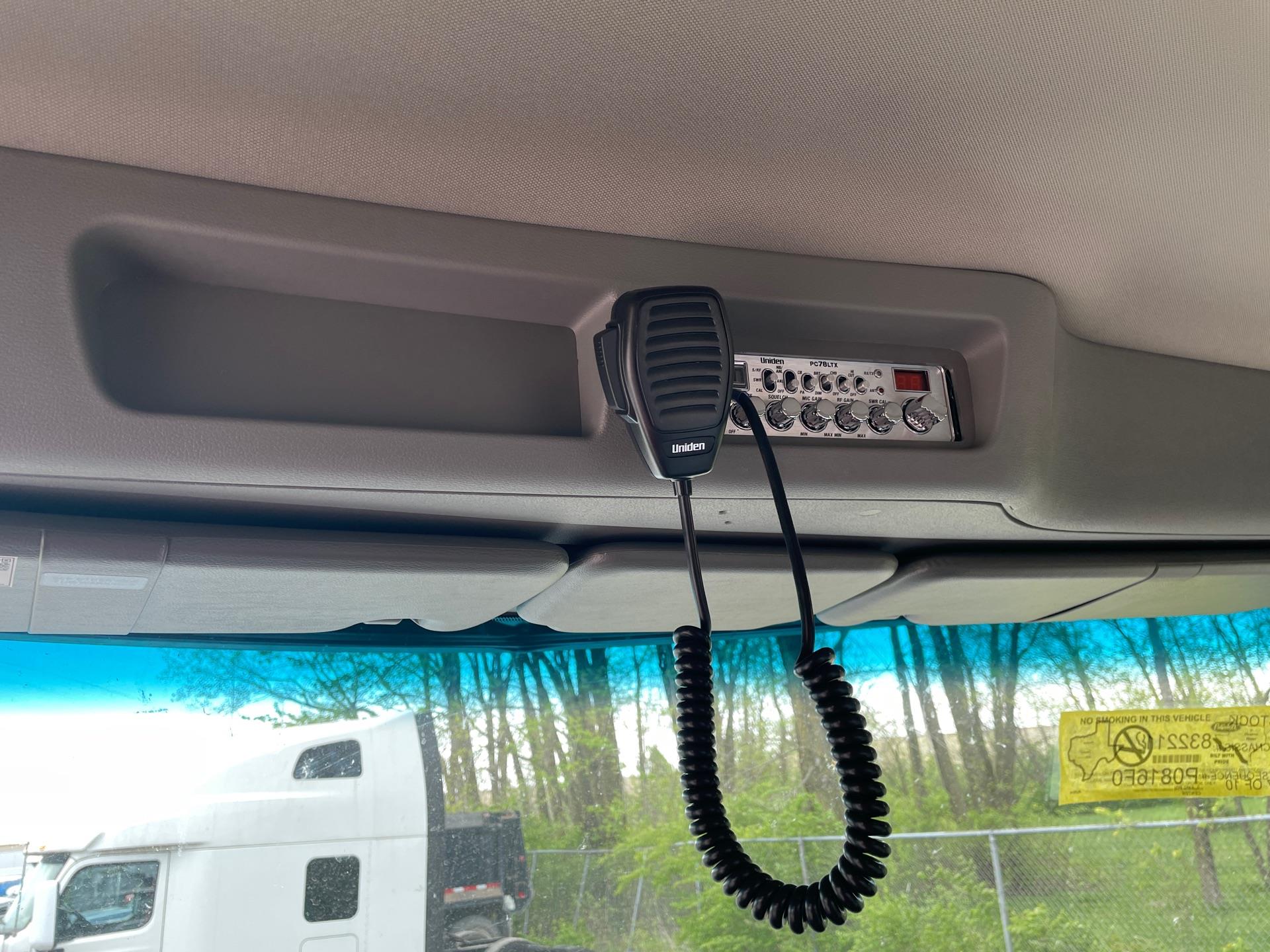 2027 Peterbilt - image 24