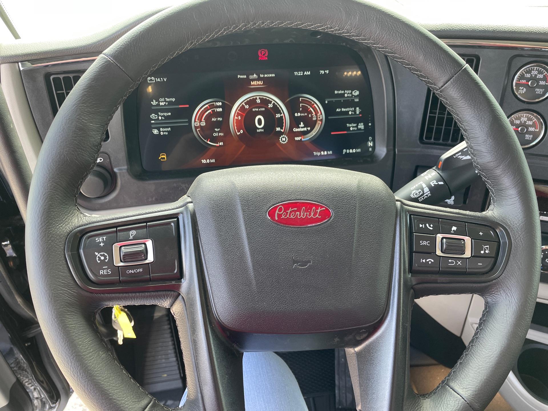 2027 Peterbilt - image 15