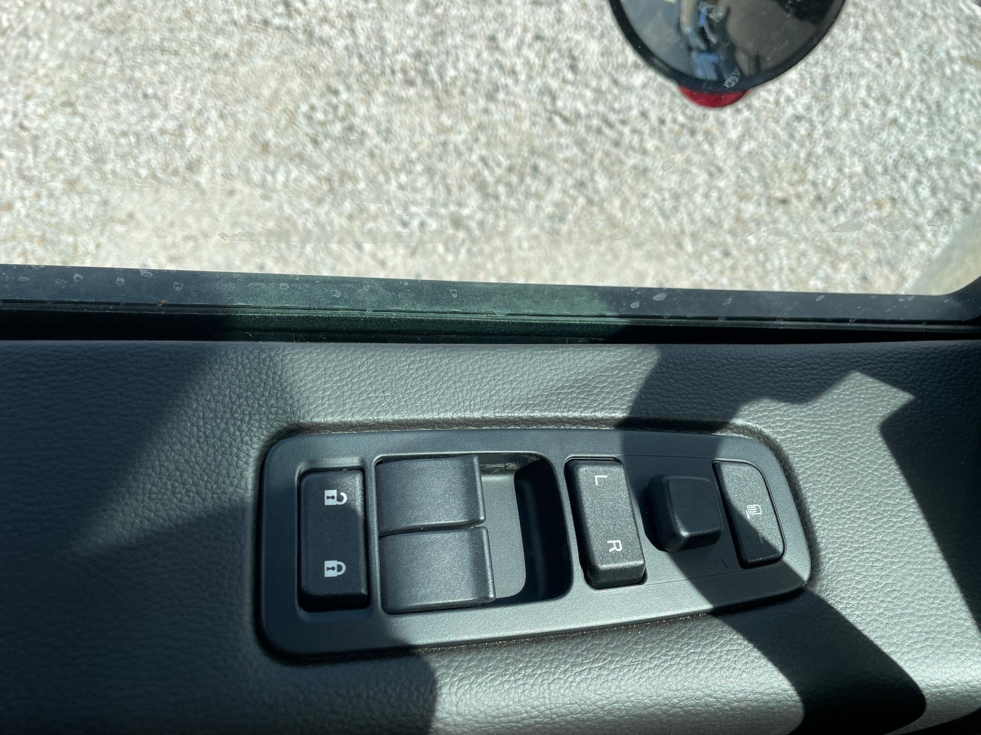 2027 Peterbilt - image 22