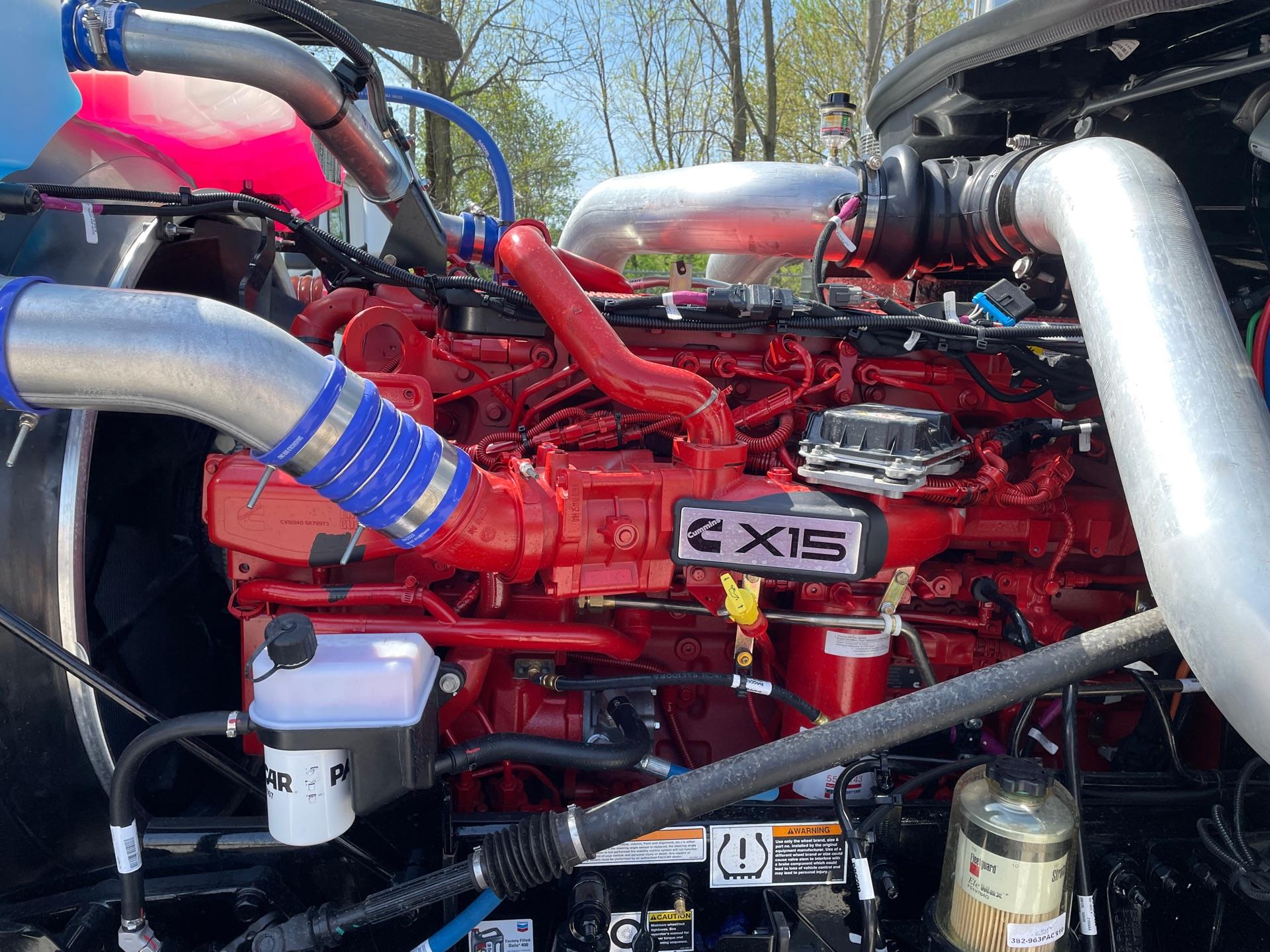 2027 Peterbilt - image 27