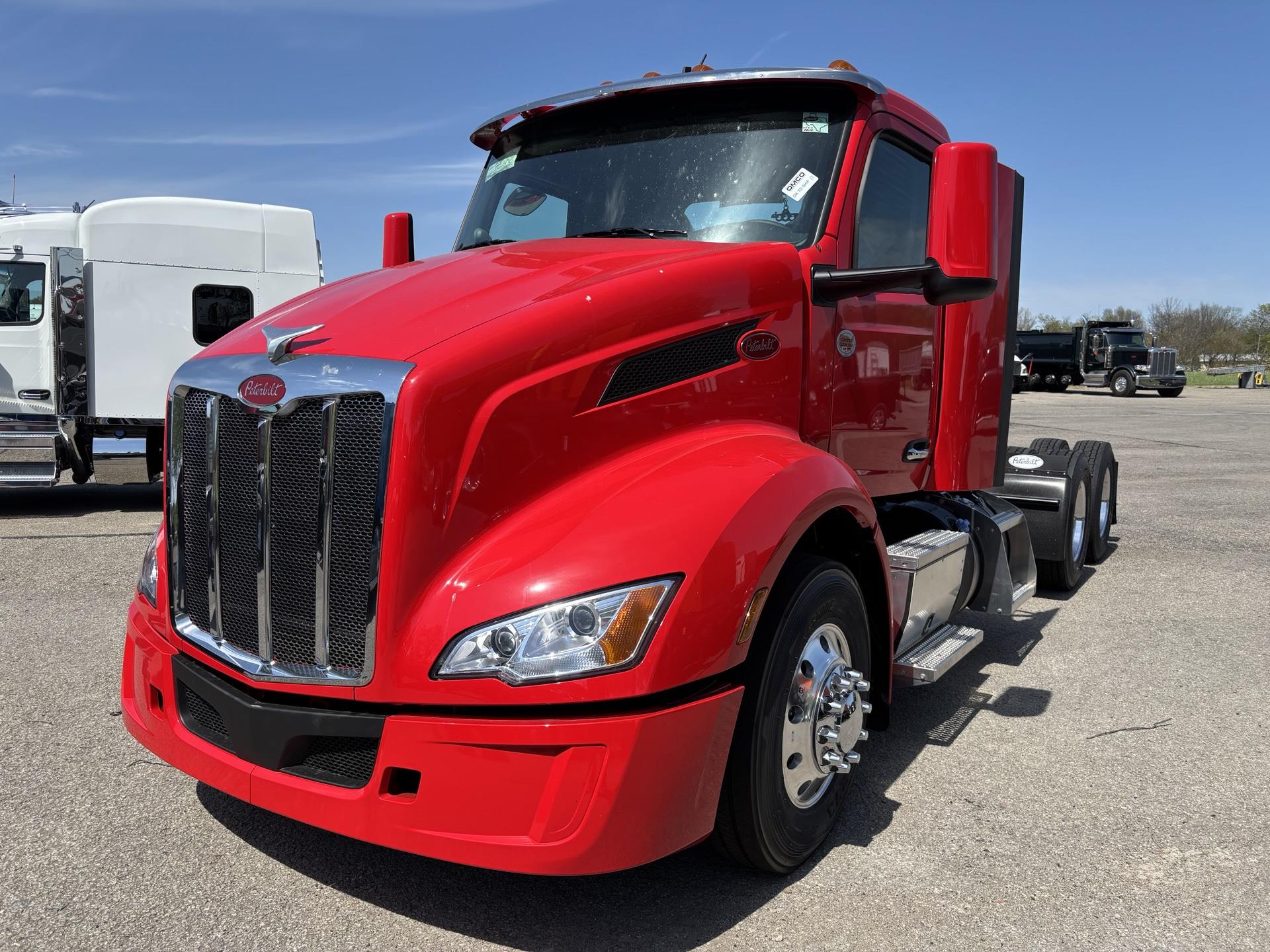 2027 Peterbilt 579