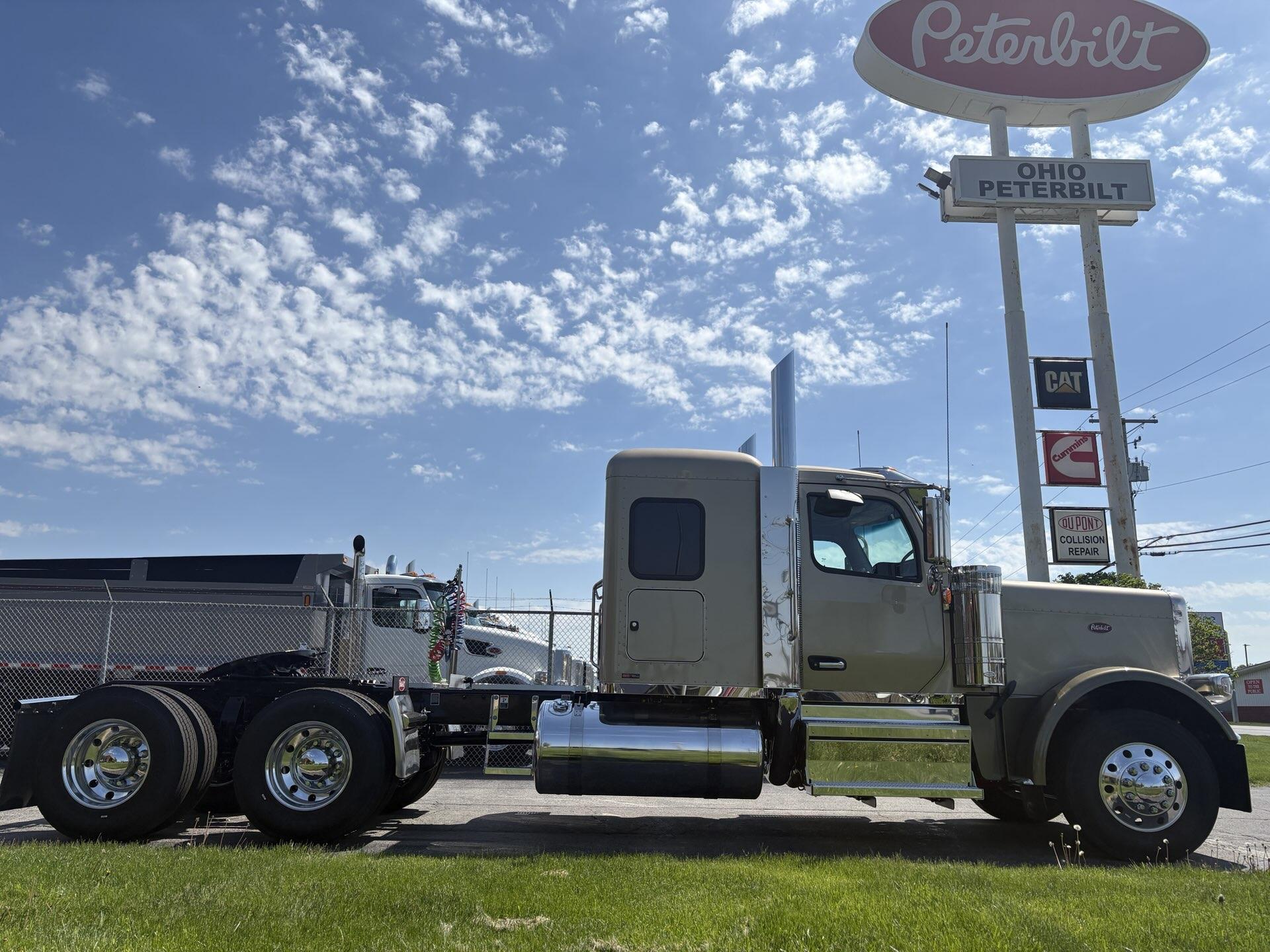 2027 Peterbilt 589 in Findlay, OH — photo 7
