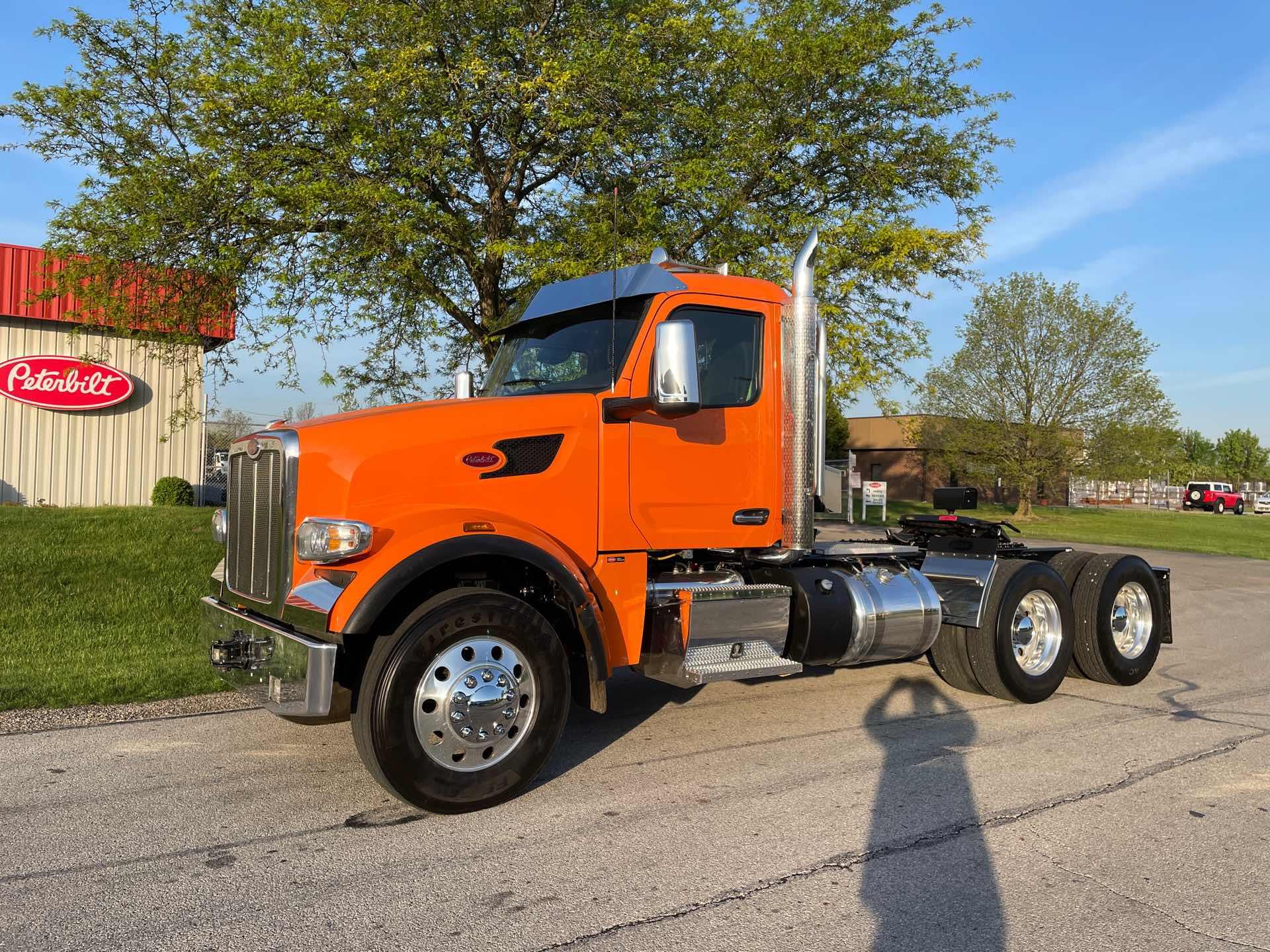 2024 Peterbilt 567