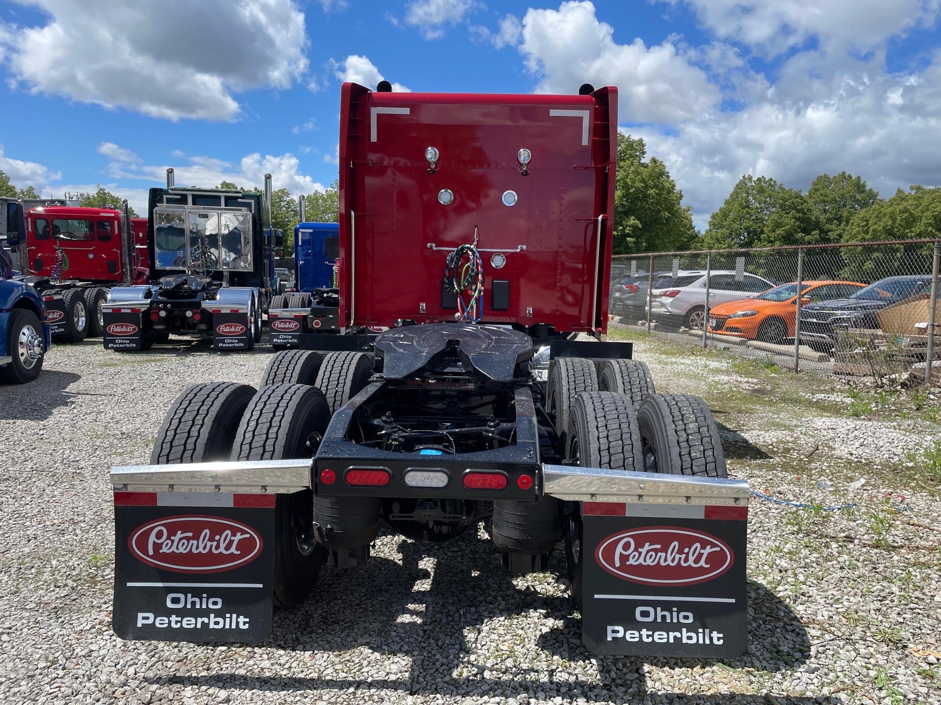 2027 Peterbilt 589 in Grove City, OH — photo 7